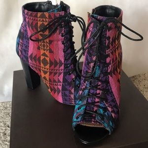 Tribal print peep toe booties